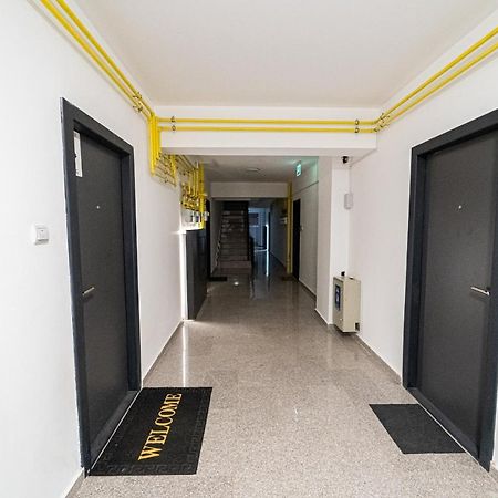 Delux Suite Bacau Exterior photo