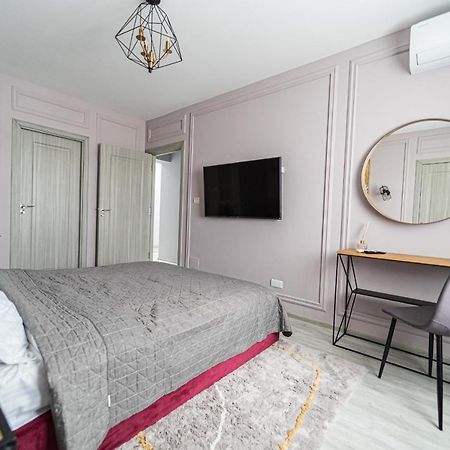 Delux Suite Bacau Exterior photo