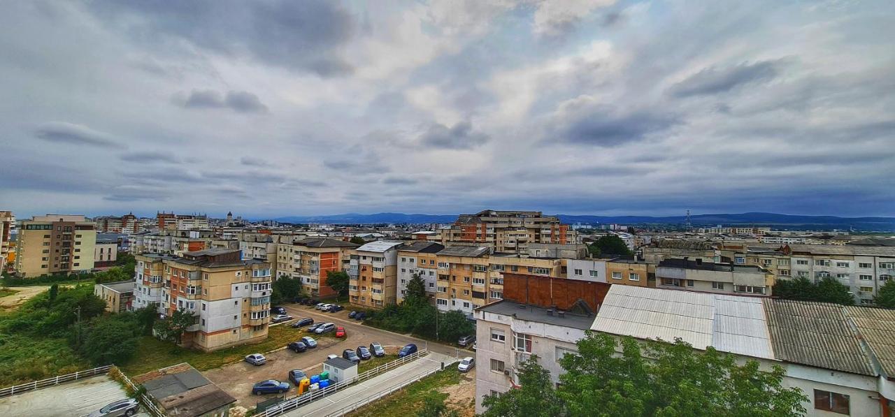 Delux Suite Bacau Exterior photo