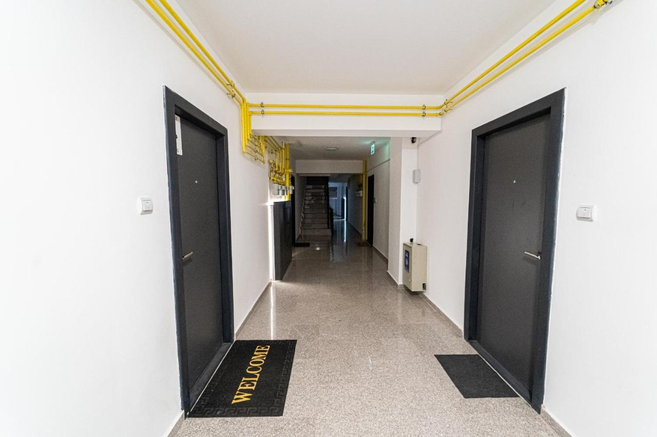 Delux Suite Bacau Exterior photo